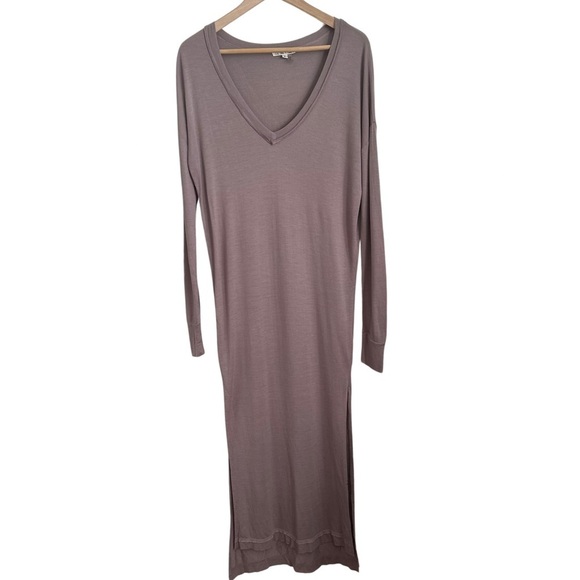 On The Road Long Sleeve V-Neck Maxi T-Shirt Dress Small Mauve Casual Wear READ - Picture 1 of 9